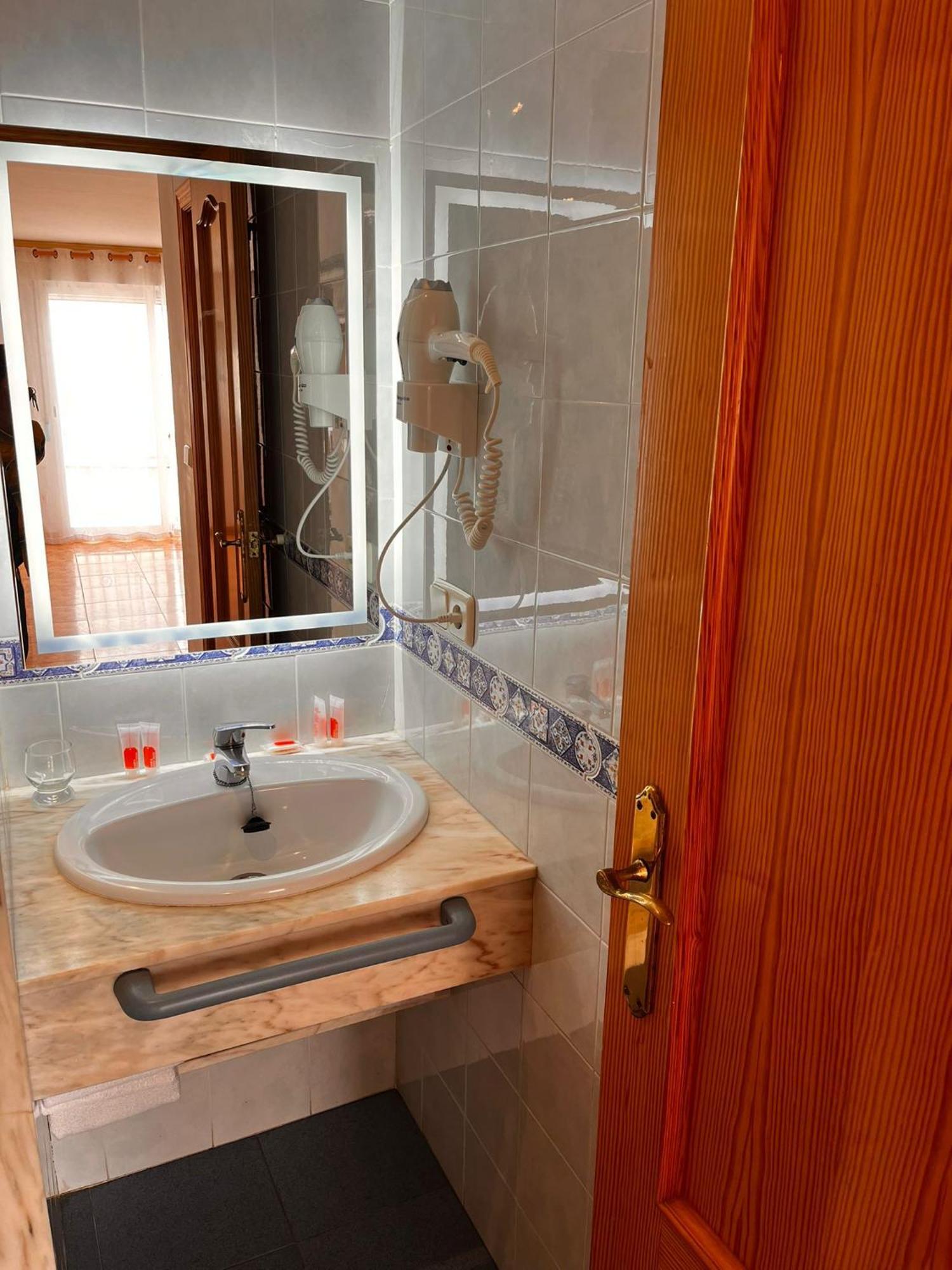 Apartamentos Inter Gandia Playa Extérieur photo